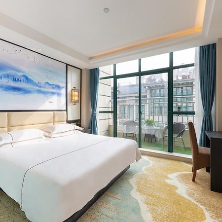 Yiwu Luckbear Hotel Bagian luar foto