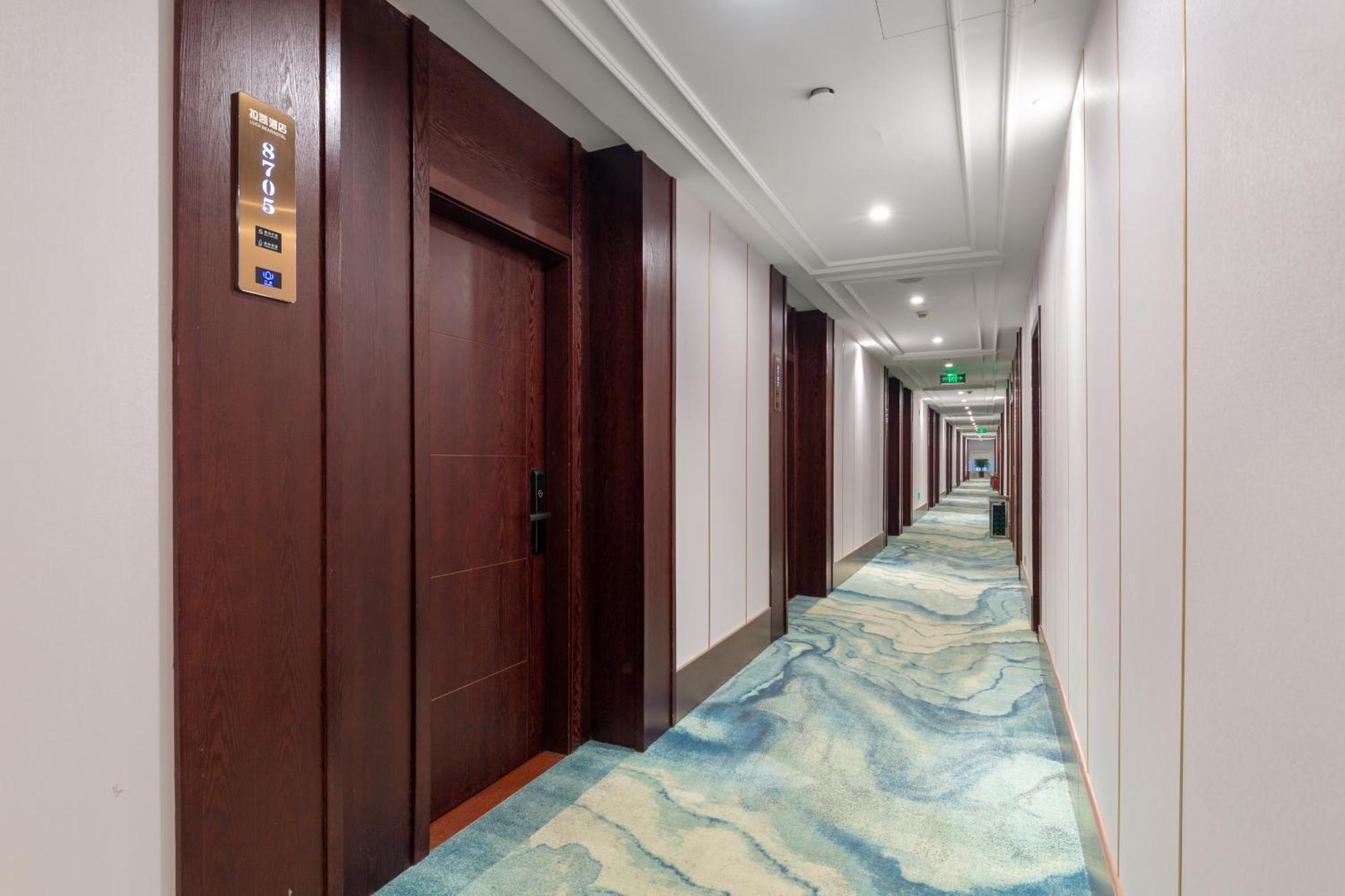 Yiwu Luckbear Hotel Bagian luar foto