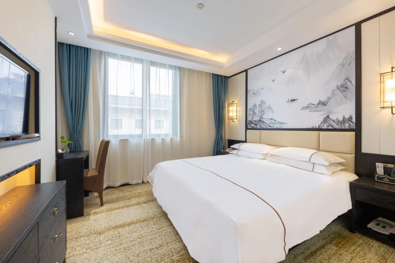 Yiwu Luckbear Hotel Bagian luar foto